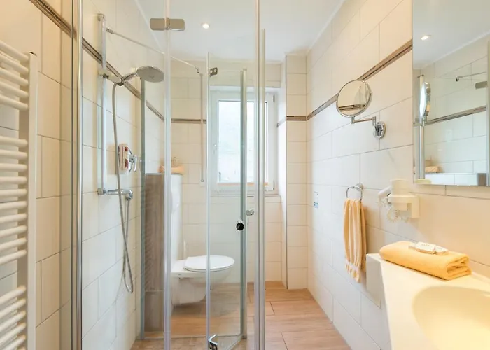 Weinhotel Sonnenschein Ernst