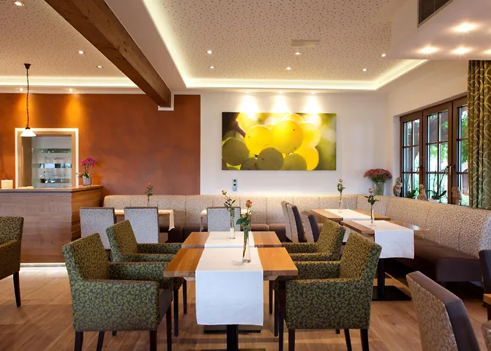 Weinhotel Sonnenschein Gasthuis Ernst