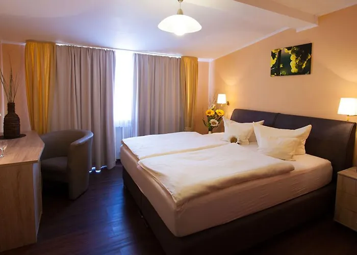 Weinhotel Sonnenschein 3* Ernst